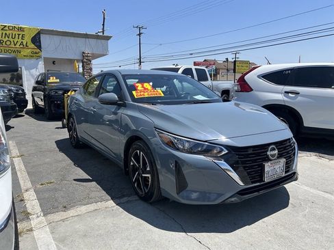 Used 2024 Nissan Sentra SV image 32