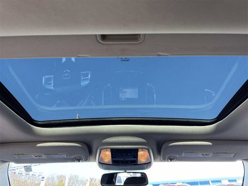 Used 2012 Dodge Durango Crew image 28