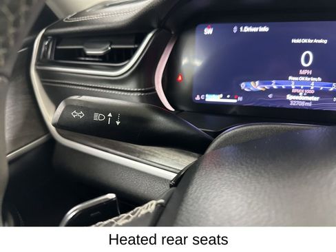 Used 2023 Jeep Grand Cherokee Limited w/ Black Appearance Package image 43