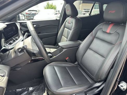 Certified 2025 Chevrolet Trax RS w/ Driver Confidence Package FWD image 14