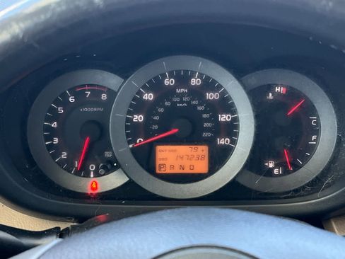 Used 2007 Toyota RAV4 Limited FWD image 23