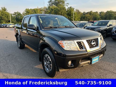 Used 2019 Nissan Frontier PRO-4X AWD/4WD image 7