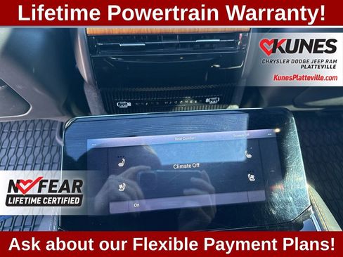Used 2024 Jeep Grand Wagoneer L Series III AWD/4WD image 30