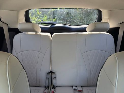 Used 2023 Buick Enclave Avenir w/ Avenir Technology Package image 64