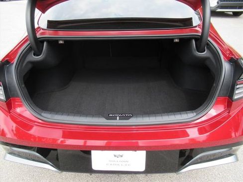 Used 2024 Hyundai Sonata SEL w/ Convenience Package FWD image 32