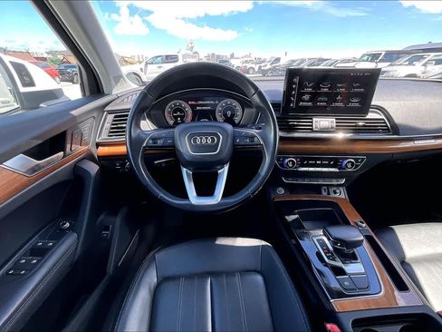 Used 2023 Audi Q5 2.0T Premium Plus w/ Premium Plus Package AWD/4WD image 14