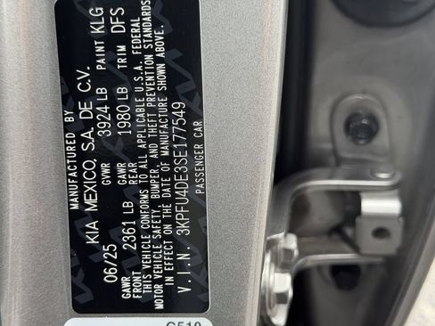 Certified 2025 Kia K4 EX FWD image 37