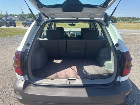 Used 2003 Pontiac Vibe w/ Power Group Value Package FWD image 21