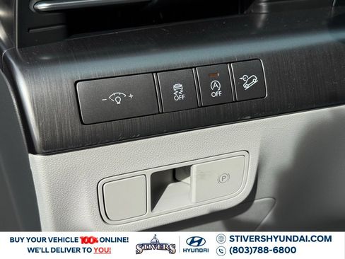 Used 2026 Hyundai Kona SE FWD image 21