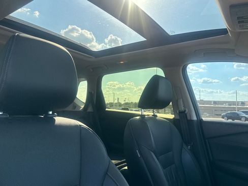 Certified 2025 Nissan Rogue Platinum FWD image 29