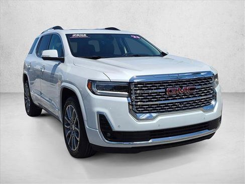 Used 2023 GMC Acadia Denali w/ Denali Ultimate Package FWD image 3