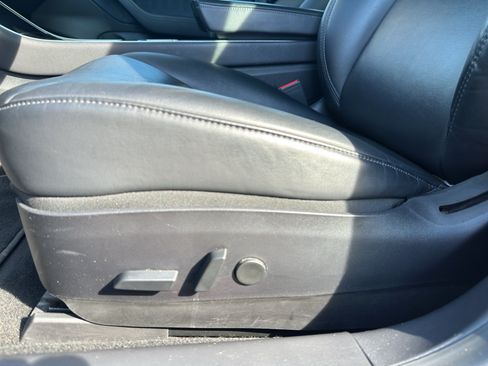 Used 2019 Tesla Model 3 RWD image 24