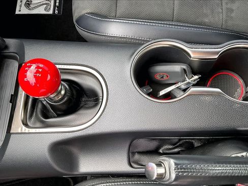 Used 2017 Ford Mustang Shelby GT350 image 20