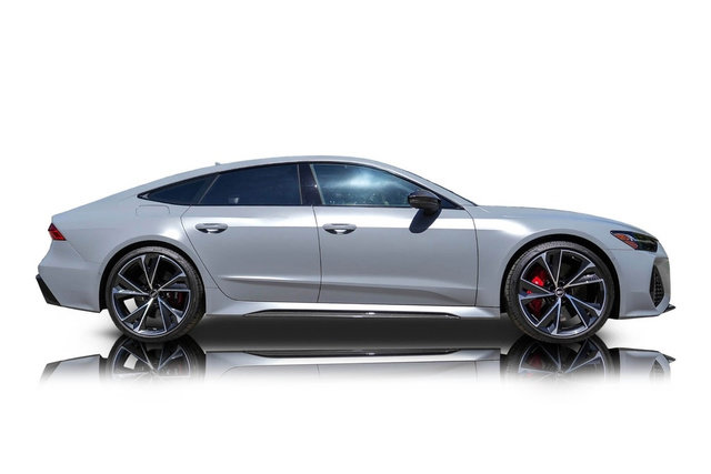Used 2021 Audi RS 7 Sportback AWD/4WD image 2