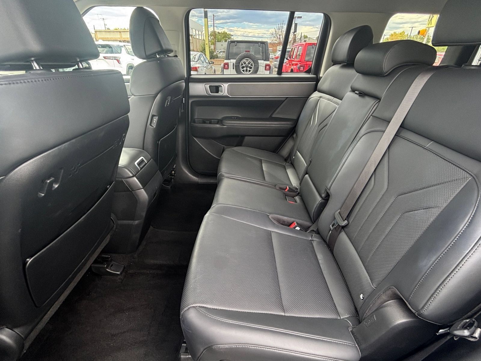 Used 2026 Hyundai Santa Fe SEL AWD/4WD image 21