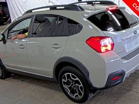 Used 2016 Subaru Crosstrek 2.0i Premium AWD/4WD image 4