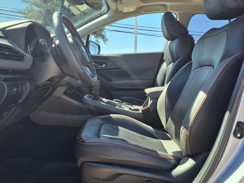 Certified 2024 Subaru Crosstrek 2.5i Limited image 3