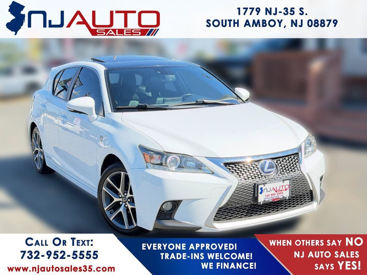 Used 2015 Lexus CT 200h w/ Navigation Package FWD image 1