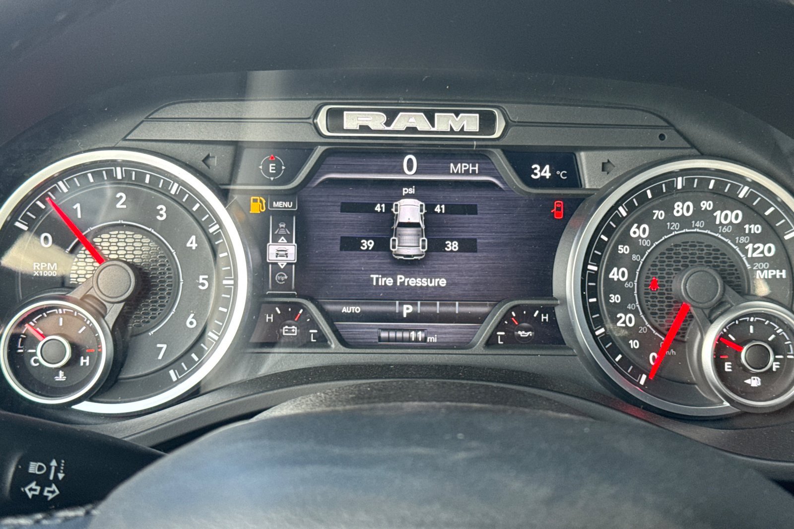 New 2027 RAM 1500 Laramie w/ Night Edition AWD/4WD image 23