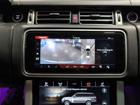 Used 2019 Land Rover Range Rover Long Wheelbase Supercharged AWD/4WD image 14