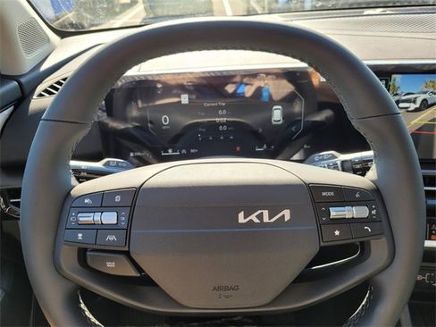 New 2026 Kia Sportage SX image 19