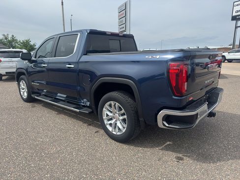 Used 2021 GMC Sierra 1500 SLT w/ SLT Convenience Package AWD/4WD image 8