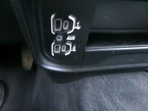 Used 2023 RAM 2500 Big Horn w/ Safety Group AWD/4WD image 30