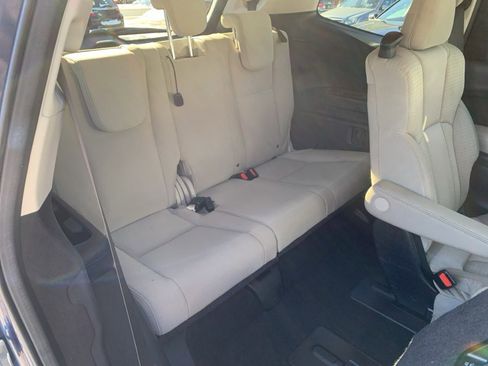 Used 2019 Subaru Ascent Premium image 15