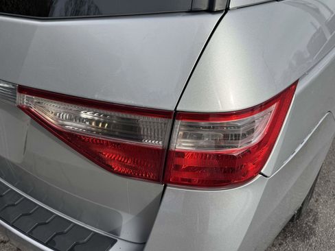 Used 2011 Honda Odyssey EX image 9