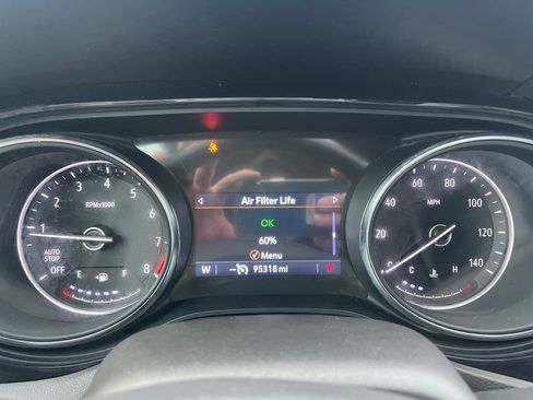 Used 2021 Buick Encore GX Select image 20