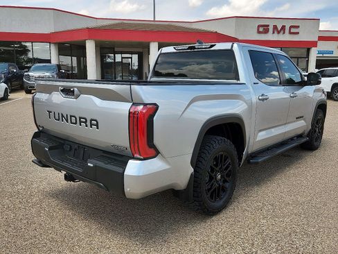 Used 2025 Toyota Tundra Limited AWD/4WD image 4