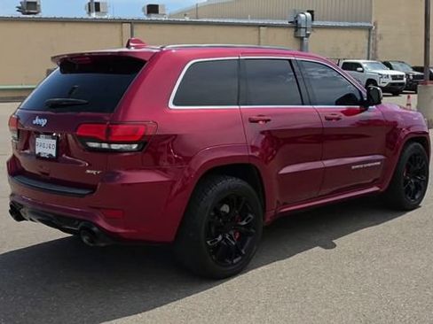 Used 2015 Jeep Grand Cherokee SRT AWD/4WD image 9