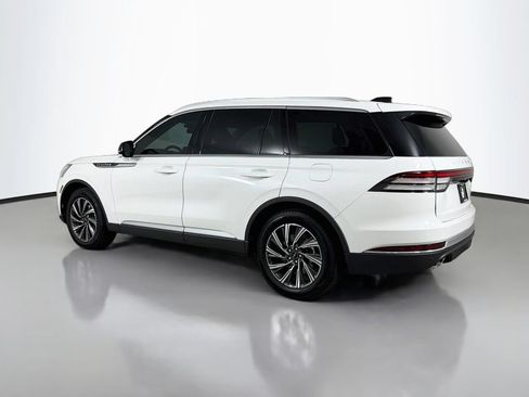 Used 2026 Lincoln Aviator 2WD image 7