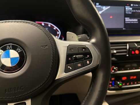 Used 2021 BMW M550i xDrive w/ Executive Package image 30