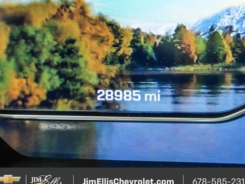 Used 2025 Chevrolet Silverado 2500 High Country w/ High Country Premium Package AWD/4WD image 9