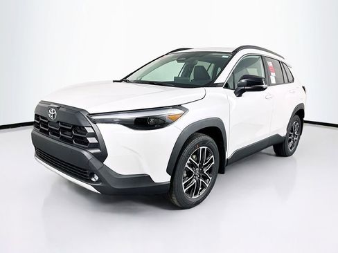 New 2026 Toyota Corolla Cross XLE image 3