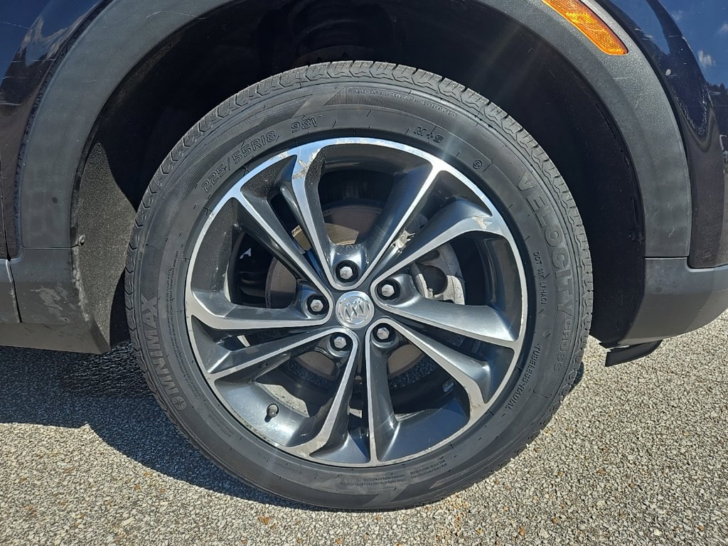 Used 2020 Buick Encore GX Select AWD/4WD image 28