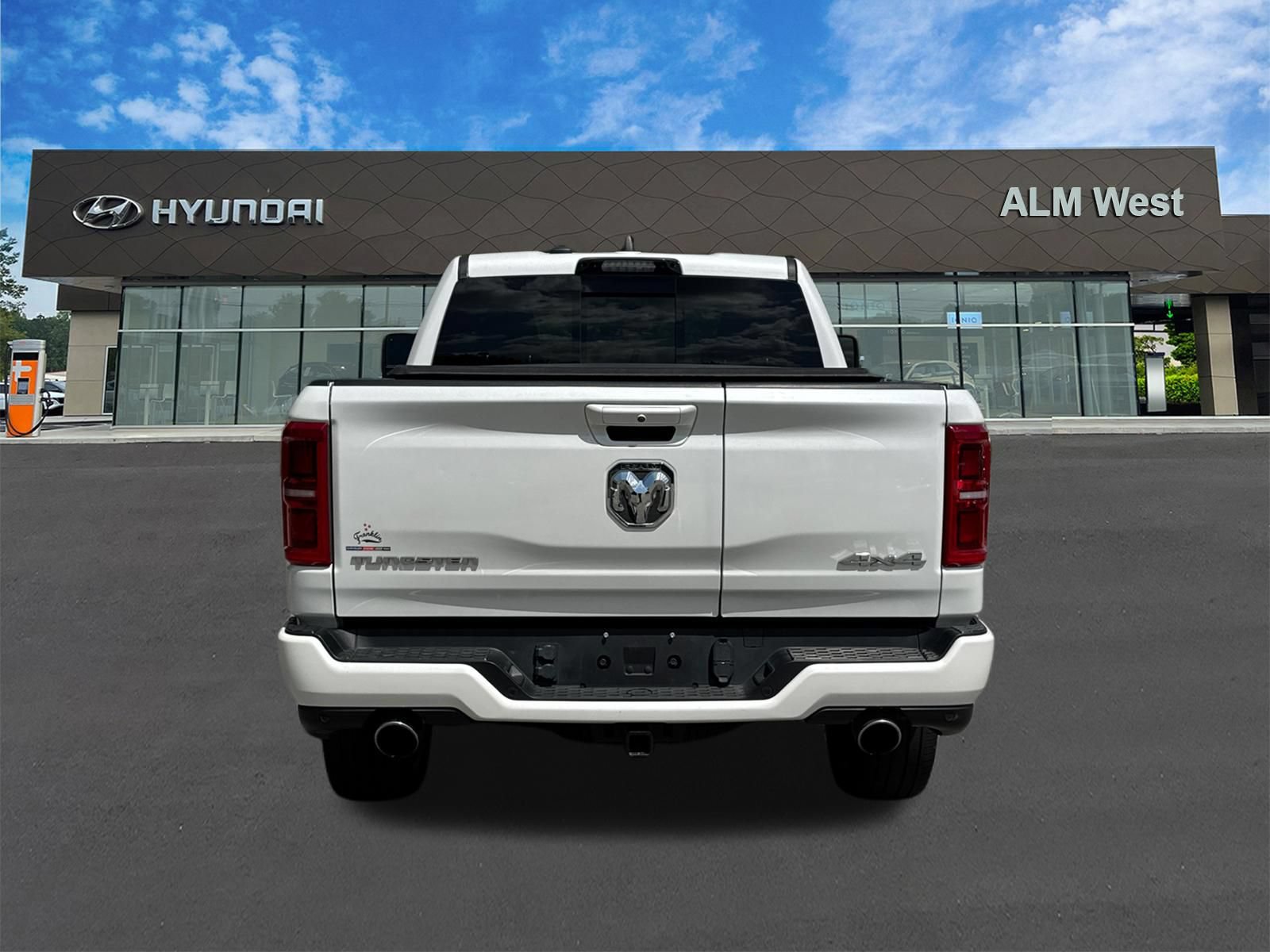 Used 2025 RAM 1500 Tungsten w/ Trailer Tow Group AWD/4WD image 6