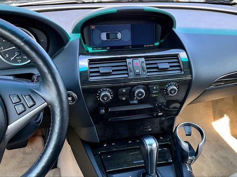 Used 2007 BMW 650i Convertible image 7