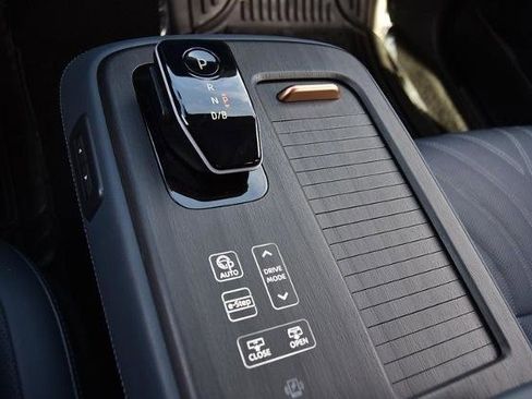 Used 2023 Nissan Ariya image 20