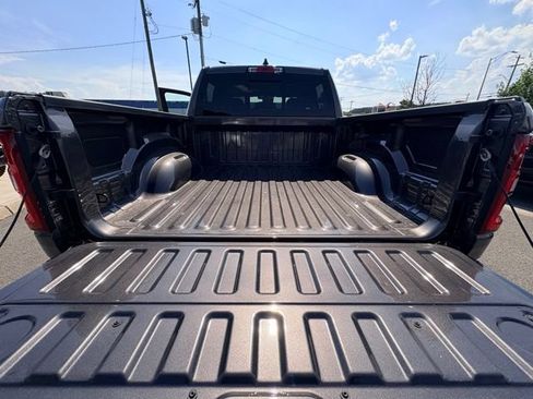 New 2026 RAM 1500 Big Horn AWD/4WD image 31