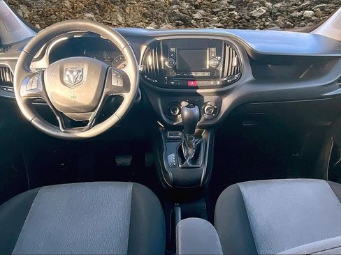 Used 2020 RAM ProMaster City Tradesman SLT image 13