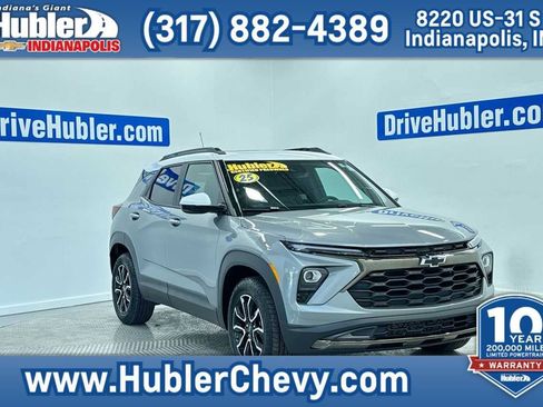 Used 2025 Chevrolet TrailBlazer ACTIV w/ Convenience Package image 1
