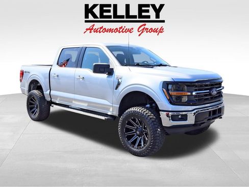 Used 2025 Ford F150 XLT w/ Equipment Group 301A Standard AWD/4WD image 1
