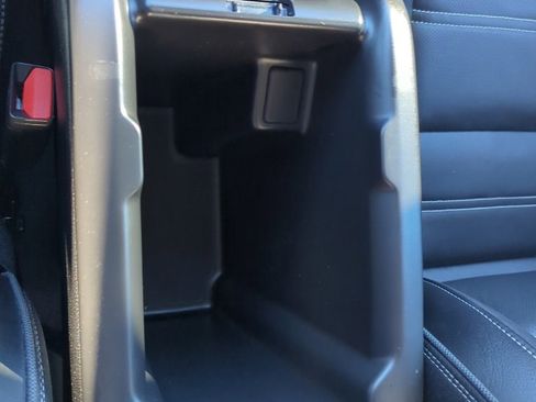 Used 2020 GMC Canyon Denali image 28