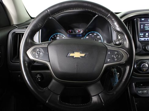Used 2017 Chevrolet Colorado Z71 image 9