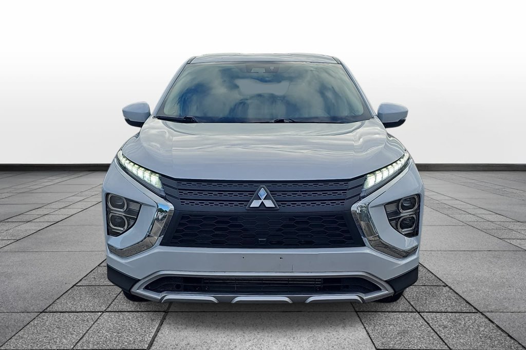 Used 2025 Mitsubishi Eclipse Cross AWD image 2