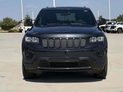 Used 2015 Jeep Grand Cherokee Altitude AWD/4WD image 7