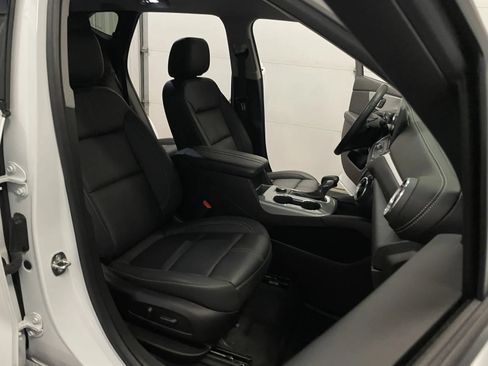 Used 2023 Chevrolet Blazer LT FWD image 44