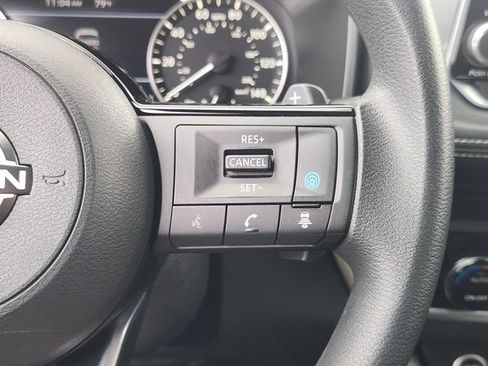 Used 2023 Nissan Rogue SV FWD image 24